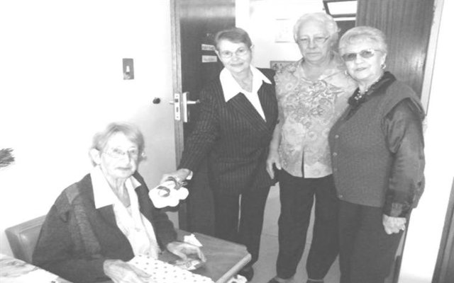 Lede van die Goue Hande groep